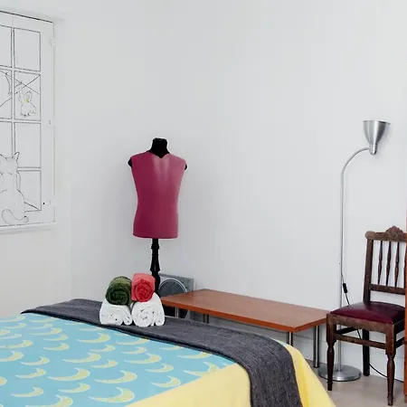 Avenida Viana - And River *