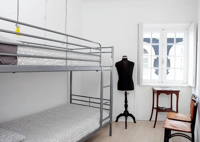 Avenida Viana - And River 维亚纳堡