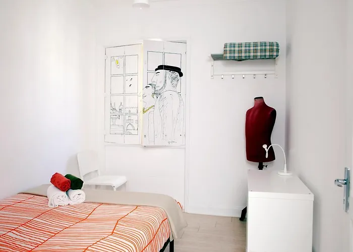 Avenida Viana - And River *